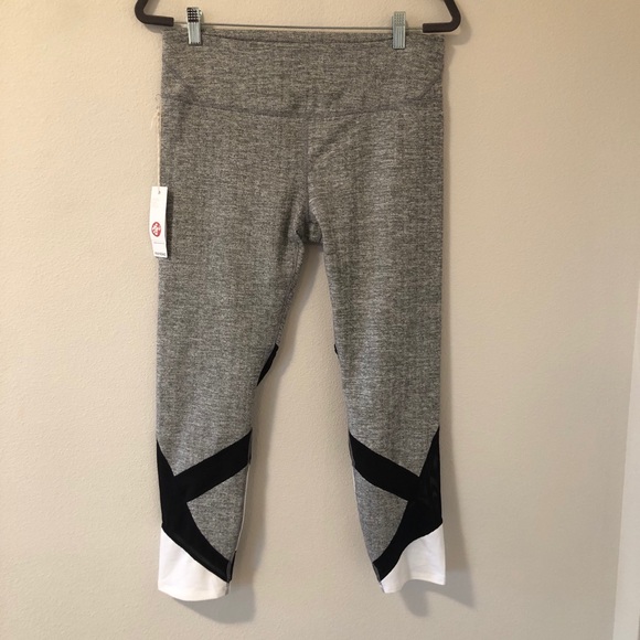 MANDUKA - LINEA CROPPED LEGGING - Picture 3 of 10